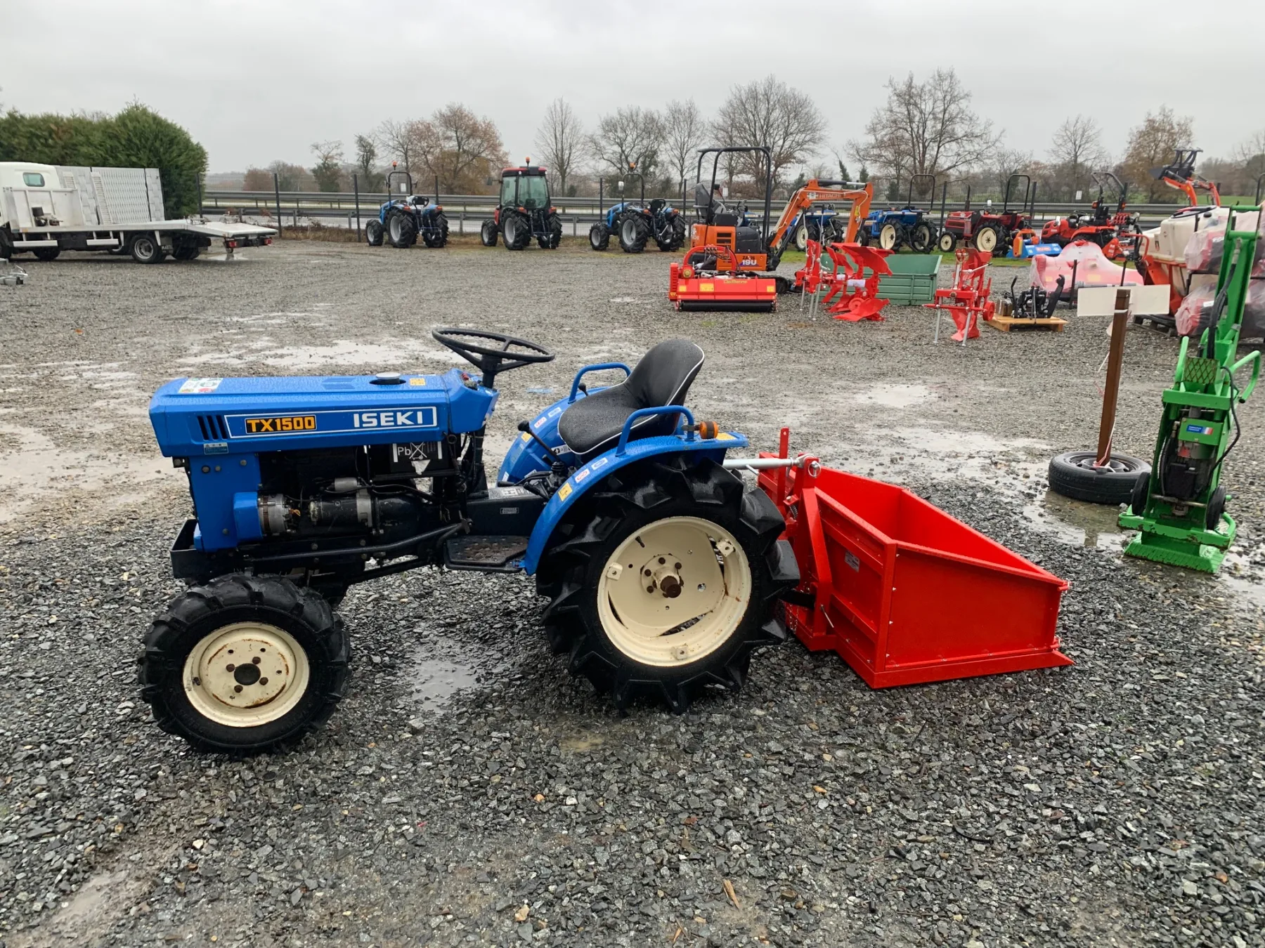 BENNE 3 POINTS 100 | 120 CM, accessoires chez FTS Agrimachines à Entrammes