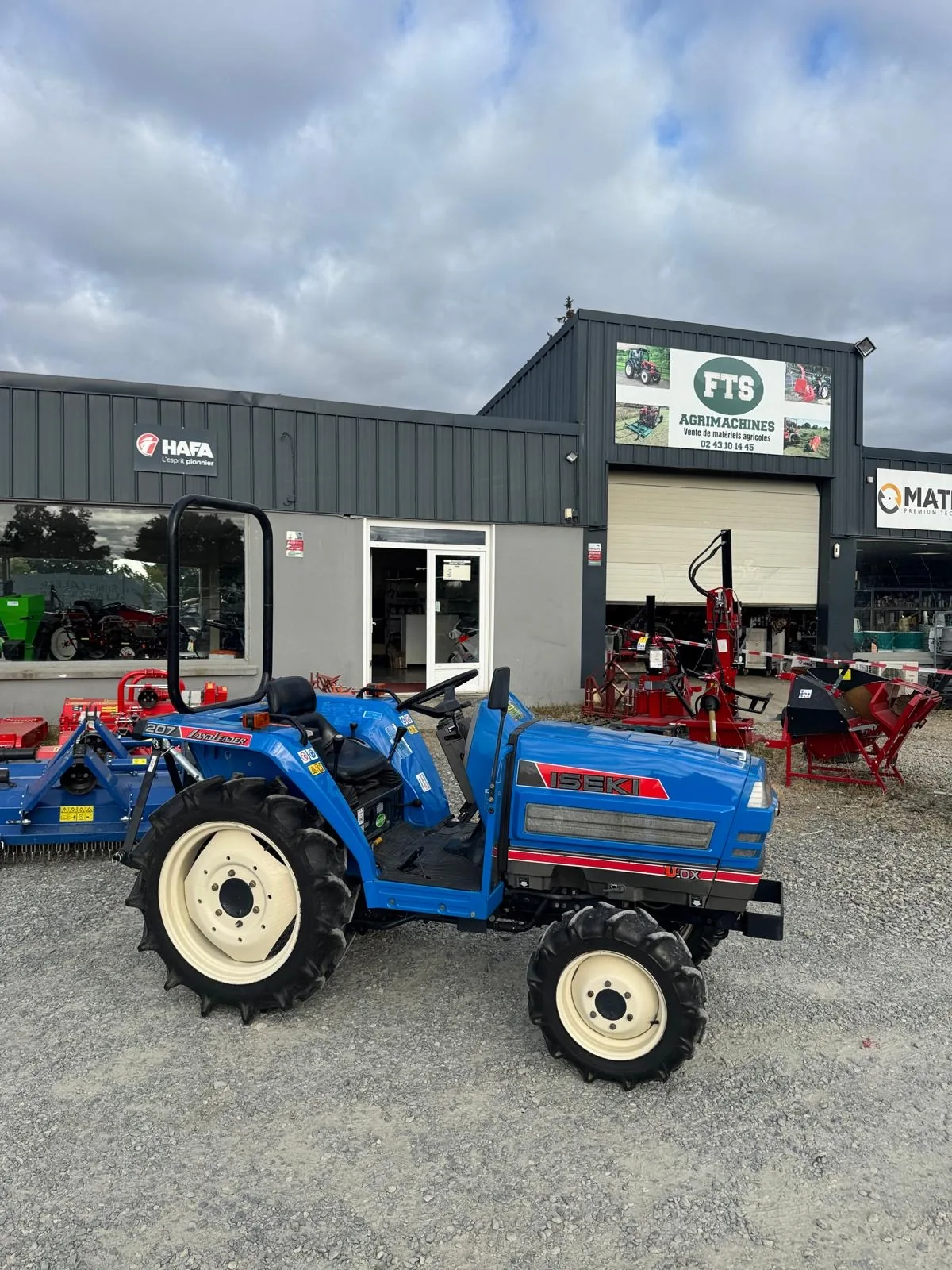 Micro-tracteur Iseki U-DX 4RM révisé par l'atelier FTS Agrimachines à Entrammes